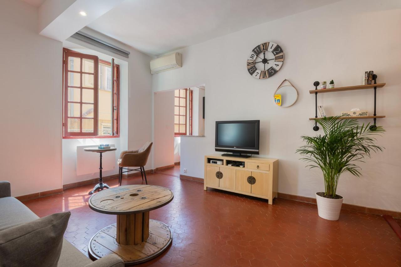 Papa Riviera - Nice Old Town - 2 Bedrooms ภายนอก รูปภาพ
