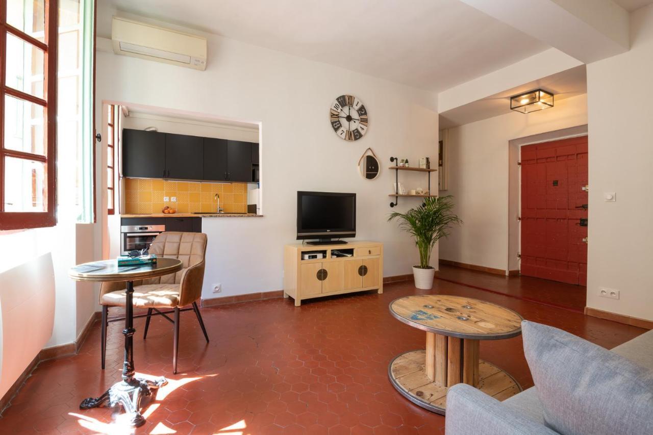Papa Riviera - Nice Old Town - 2 Bedrooms ภายนอก รูปภาพ